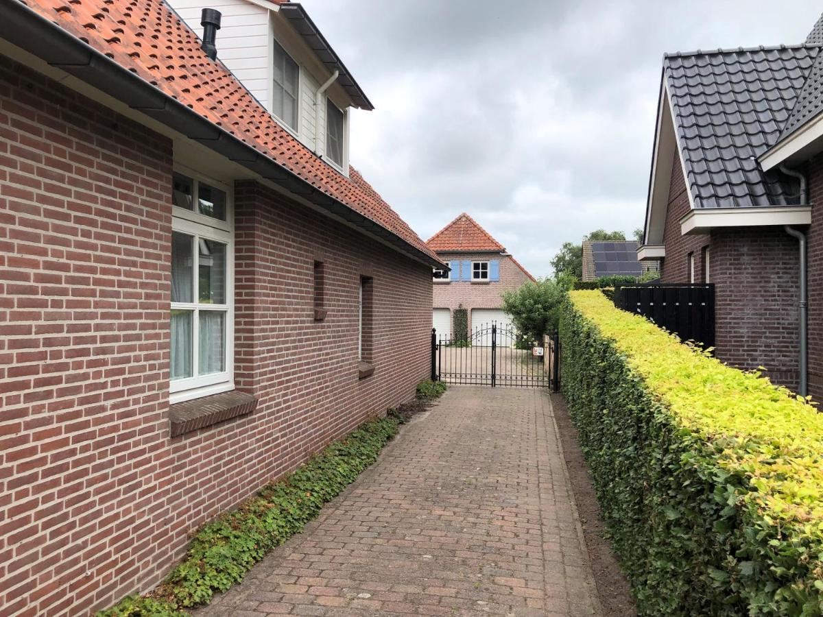 Bnb Onder De Blauwe Hemel Bed & Breakfast Vlijmen Exterior photo